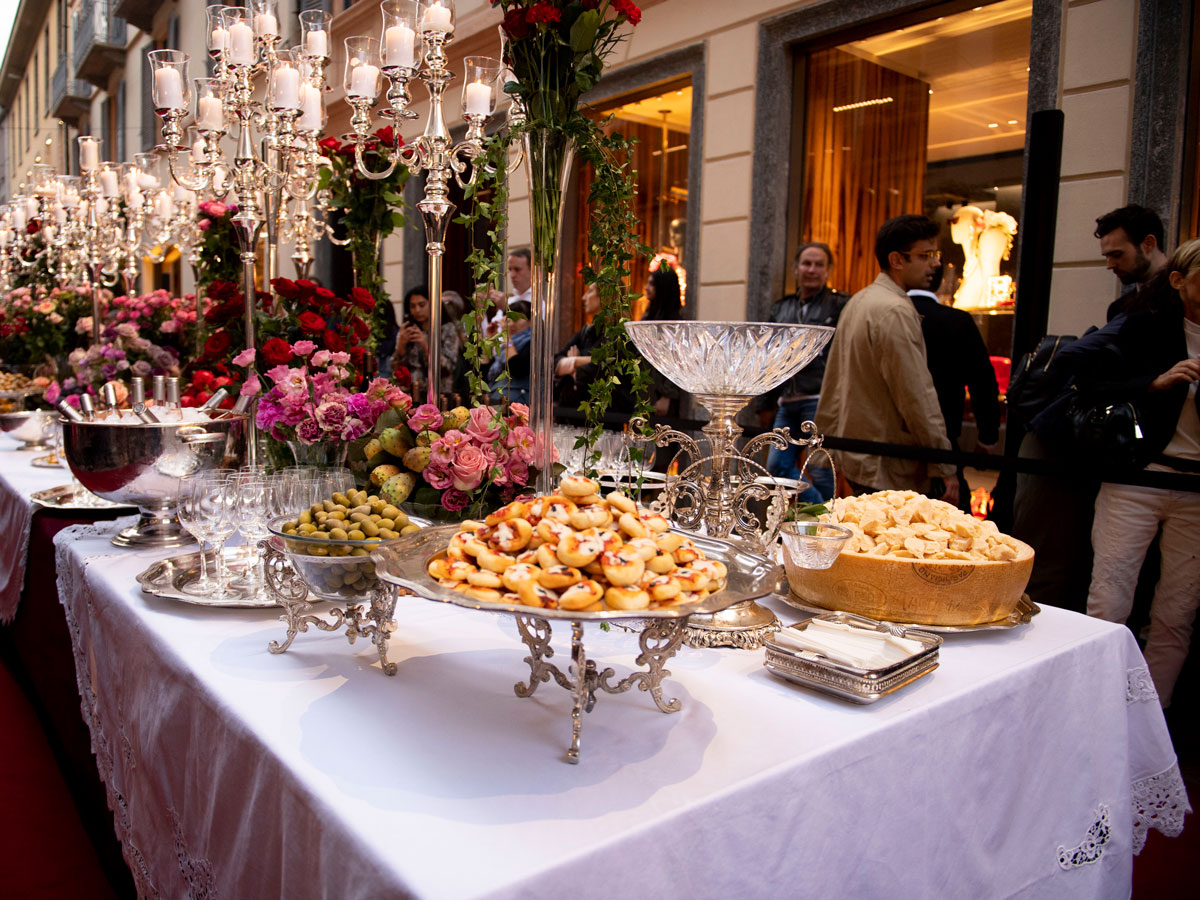 Milan Fashion Week Dolce & Gabbana SS 20 buffet