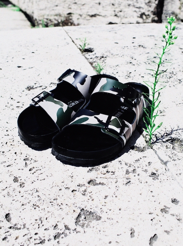 birkenstock valentino green camouflage concrete grey