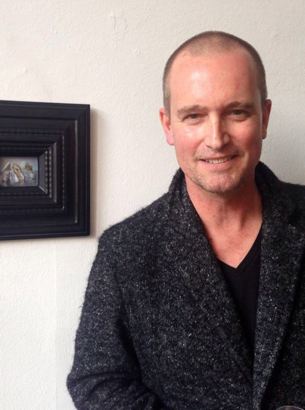 Ralph Mecke Fotografie Salon Portrait grauer Cardigan