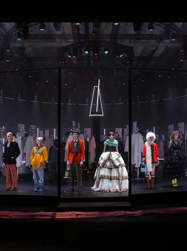 Gucci runway models spinning platform
