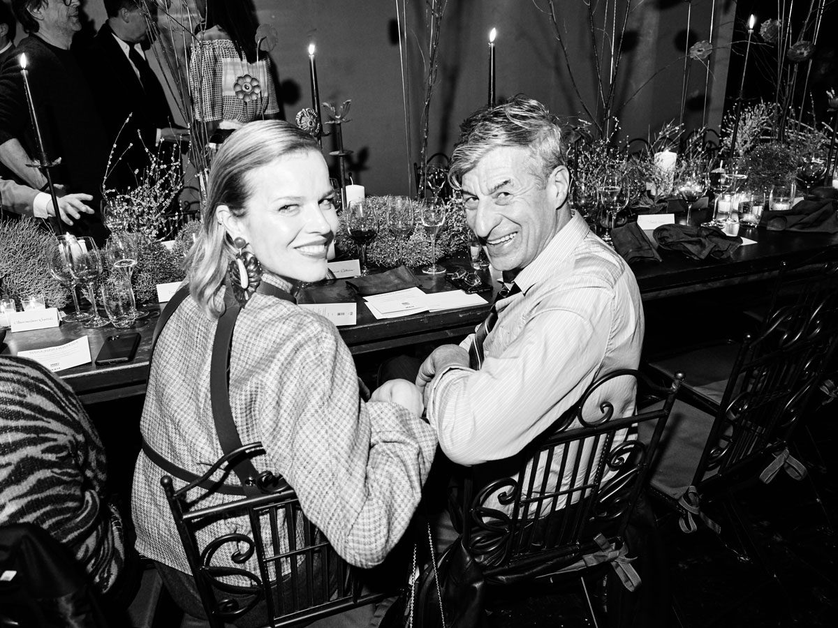 Yoox Vogue photo Eva Herzigová and Maurizio Cattelan black white
