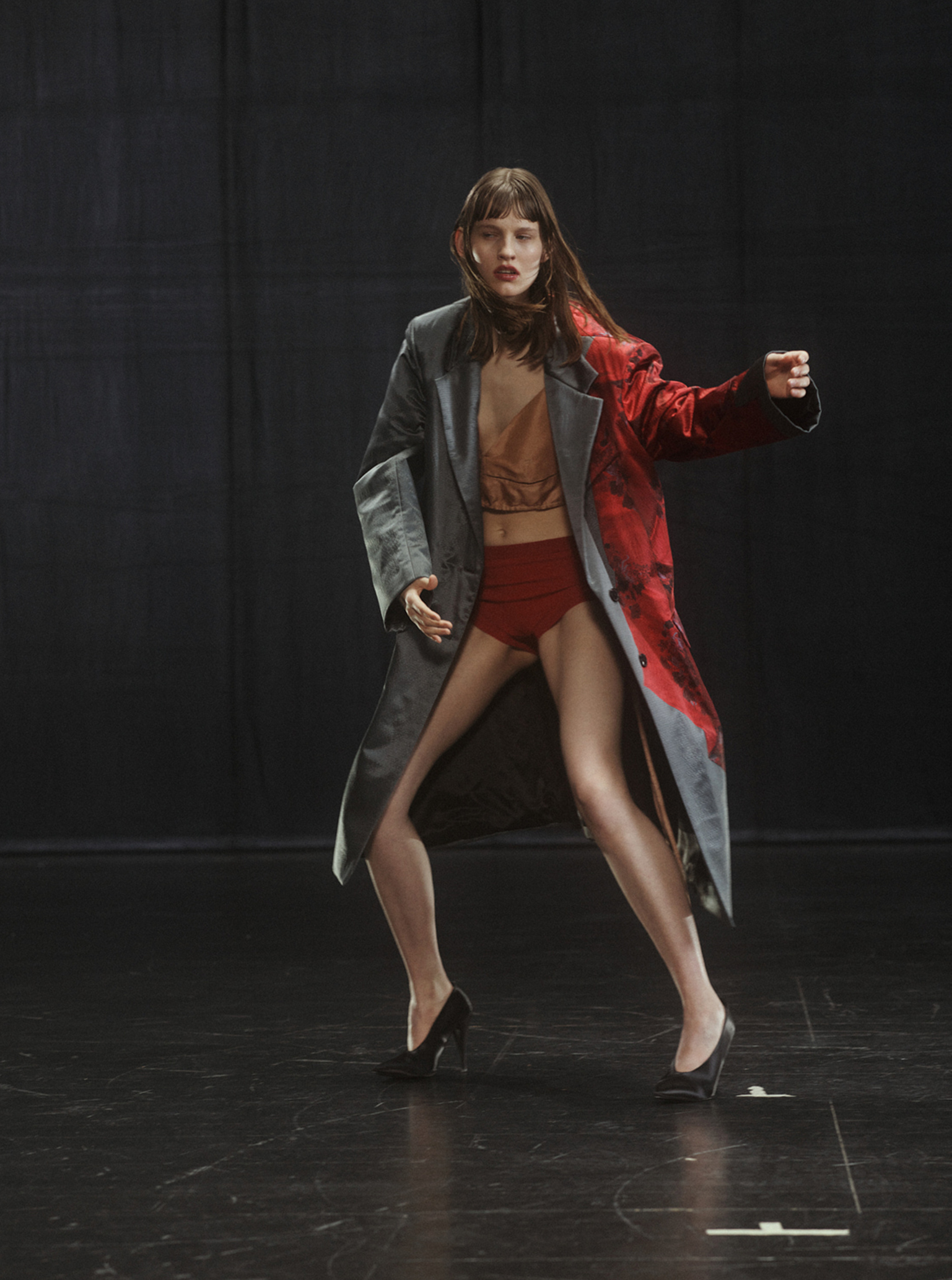 Dries van Noten runway dance F/W 2021