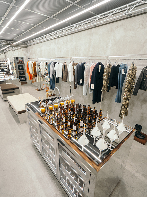 store2
