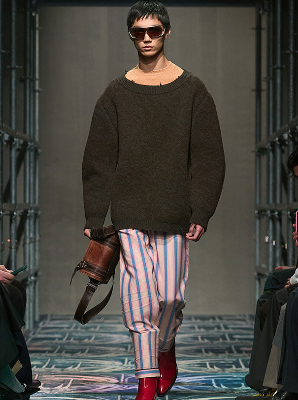 pradafwmens25.4