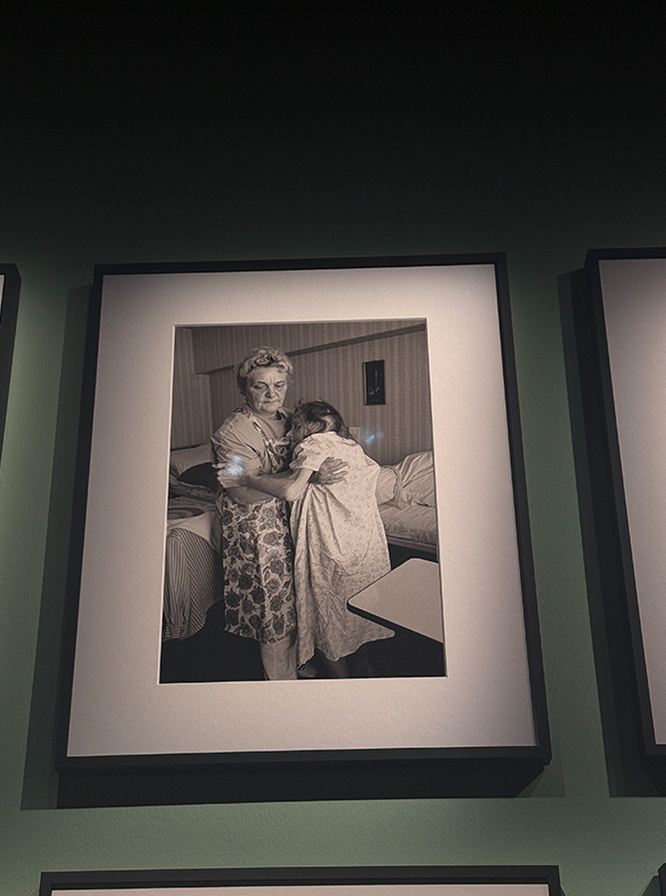 Image from Fotografiska, Berlin exhibit: Helga Paris: Für uns