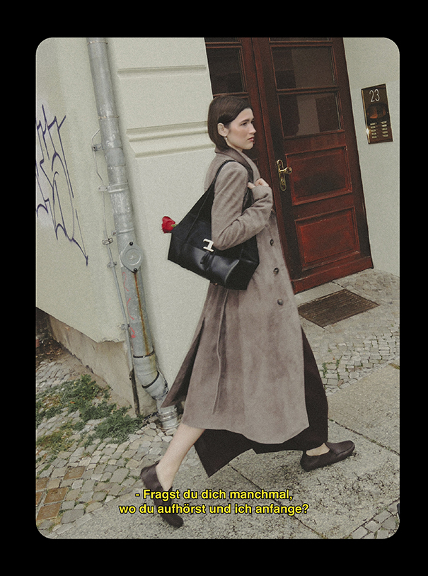 Coat, T Timeless bag and Gommino Glove shoes TOD'S