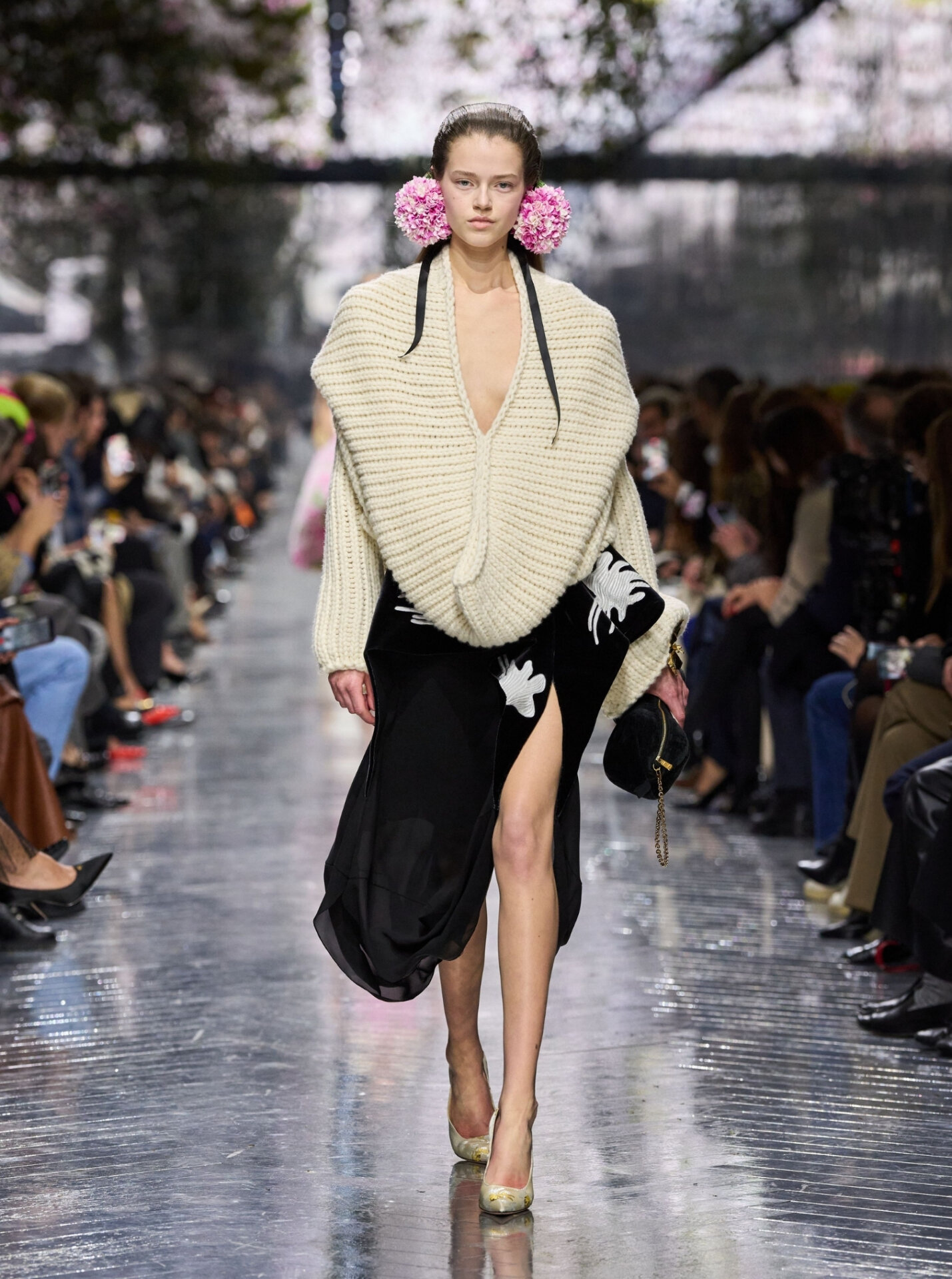 Haute Couture knitwear 