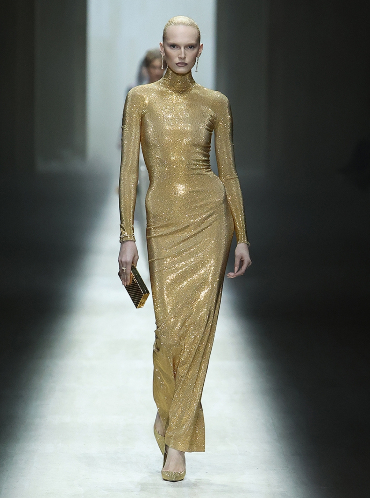 A body-con Gucci F/W 2026