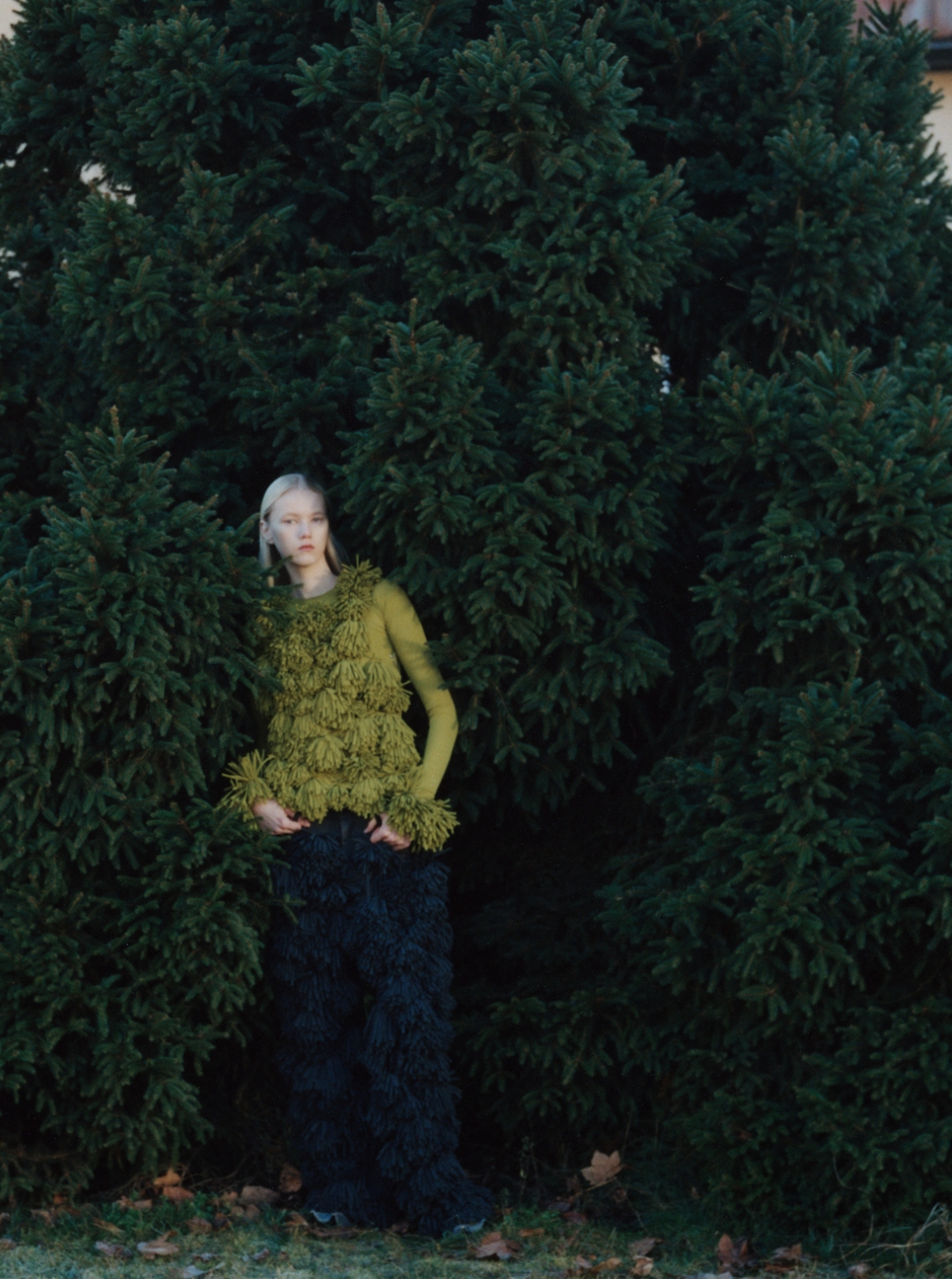 Malin Rudnick wearing a total look by Paula Canovas del Vas