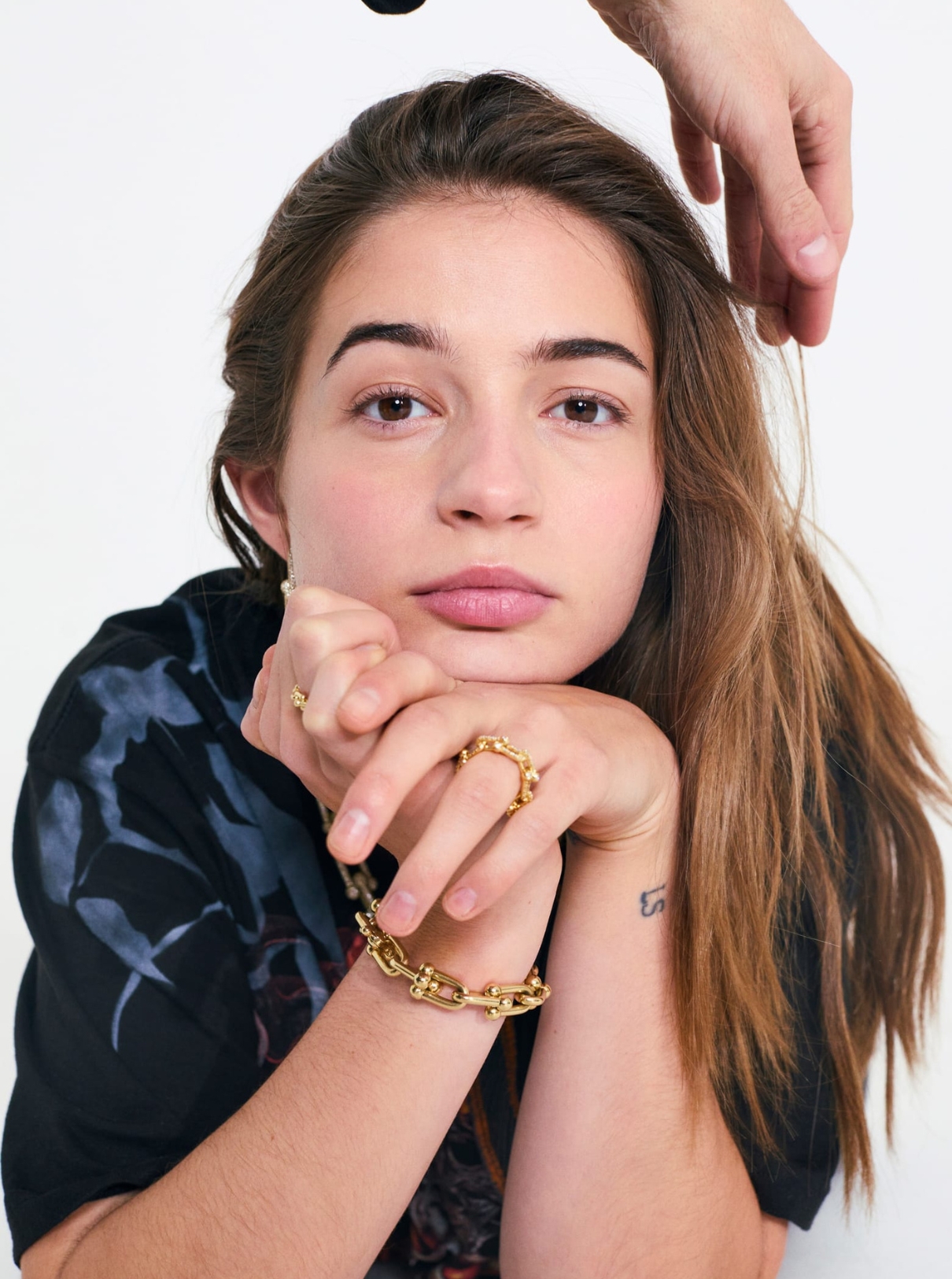 46 Lisa Marie Koroll mit Tiffany Schmuck