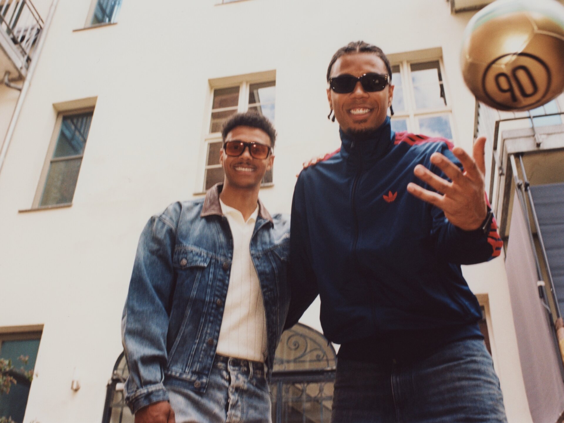 3 Niklas Sommer and Sidney Friede by Laura Schaeffer