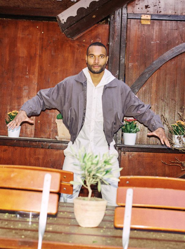 Website hoch Jonathan Tah in total look Saul Nash for SEPP World Cup 2026 issue